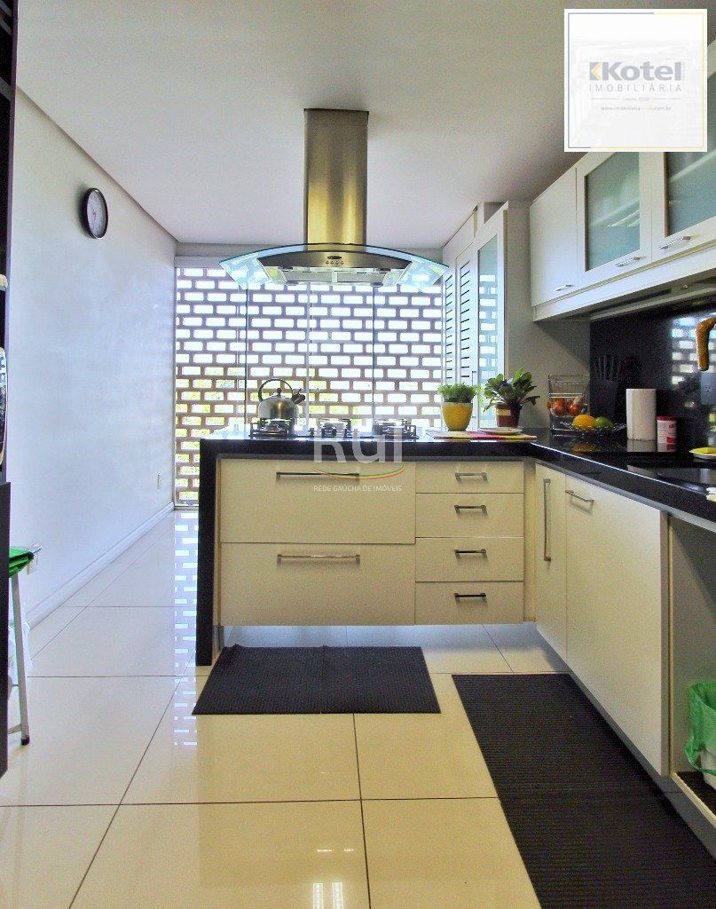 Cobertura para Venda - 177.81m², 3 dormitórios, sendo 1 suites, 1 vaga - Teresópolis — foto 4