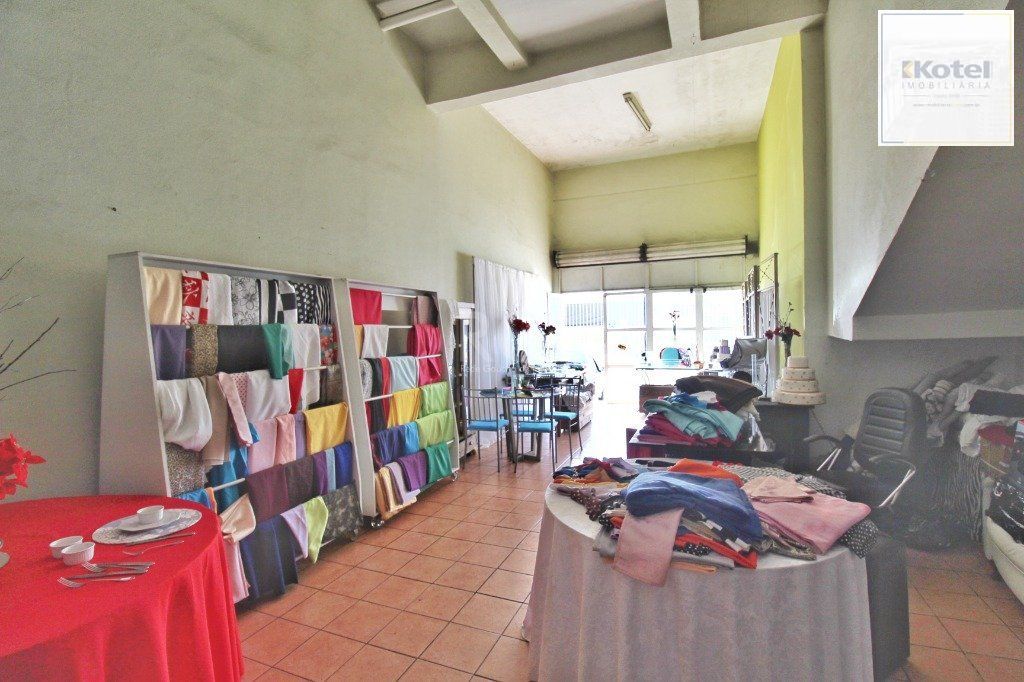 Loja para Venda - 60m², 0 dormitórios, 3 vagas - Petrópolis — foto 3