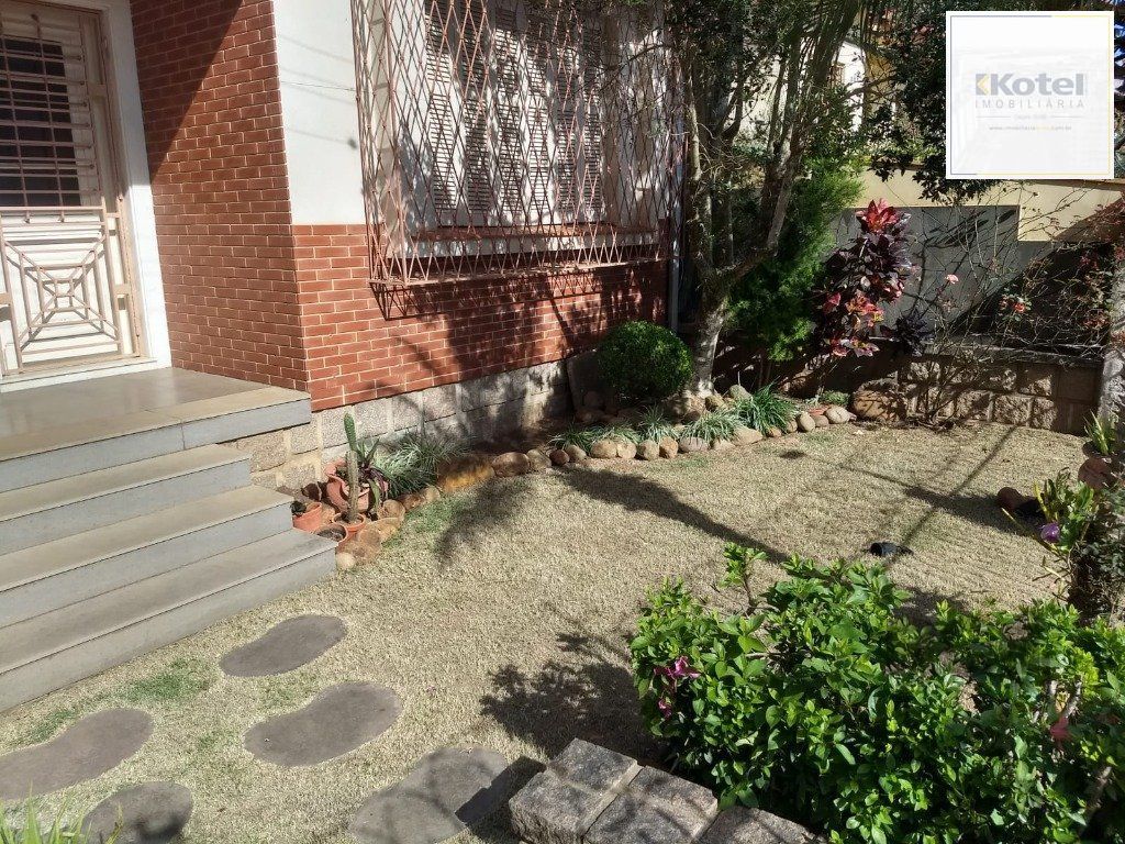 Casa de 168m² - 3 dormitórios, 3 vagas no bairro Nonoai — foto 2