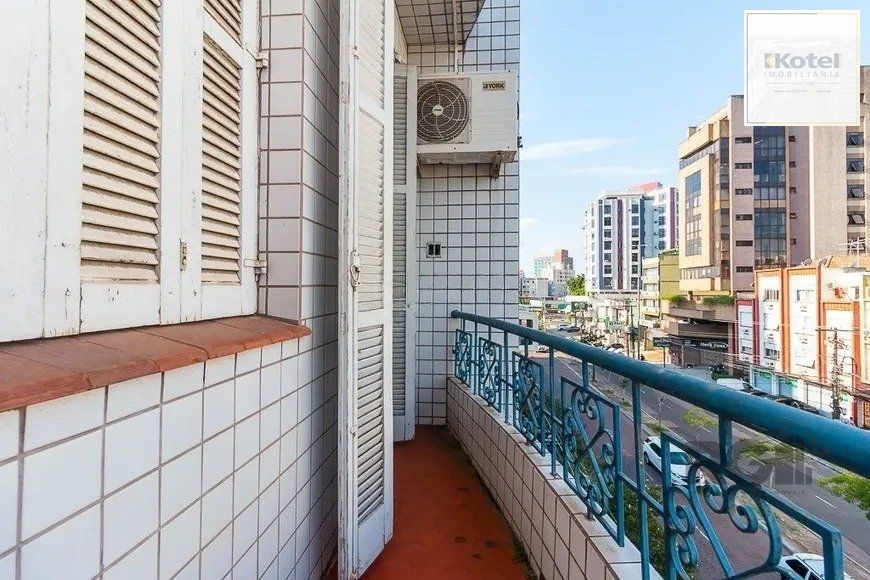 Apartamento 74m², 2 dormitórios no bairro São João
