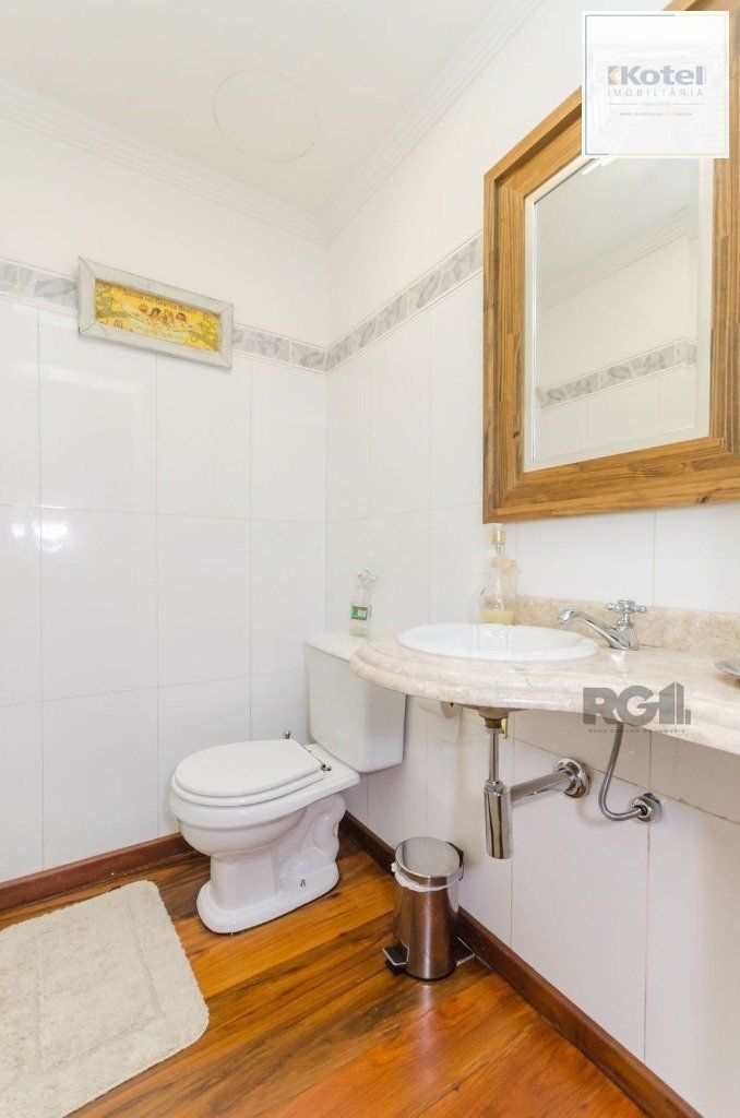 Excelente casa de 379m² com 3 dormitórios, piscina e 4 vagas. — foto 5