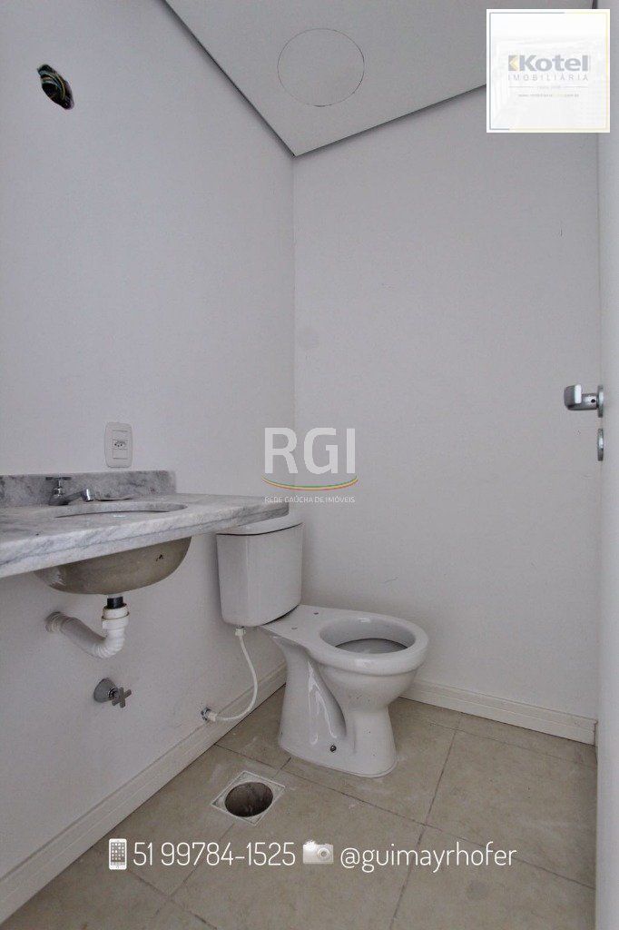 Conjunto/Sala para Venda - 47m², 0 dormitórios, 1 vaga - Menino Deus