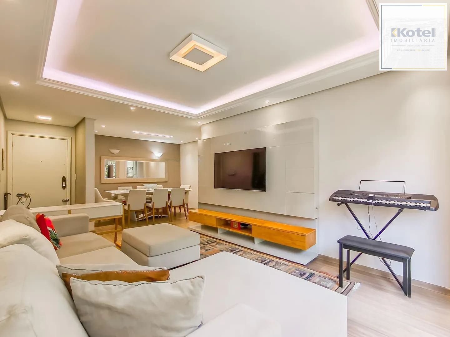 Apartamento de 3 dormitórios á venda no Bairro Bela Vista - Porto Alegre