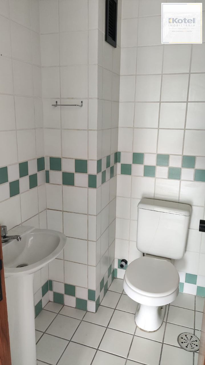 Sala Comercial com vaga coberta no Bairro Menino Deus Porto Alegre