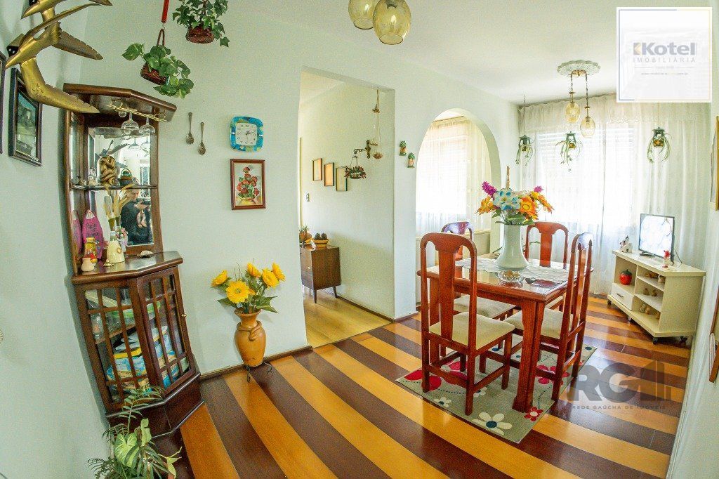 Apartamento 66m² - 3 dormitórios no bairro Cristal — foto 4