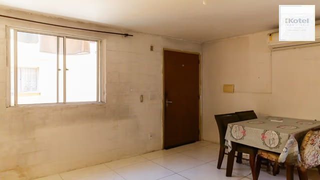 Apartamento de 2 dormitórios à venda no Bairro Partenon, Porto Alegre. — foto 5
