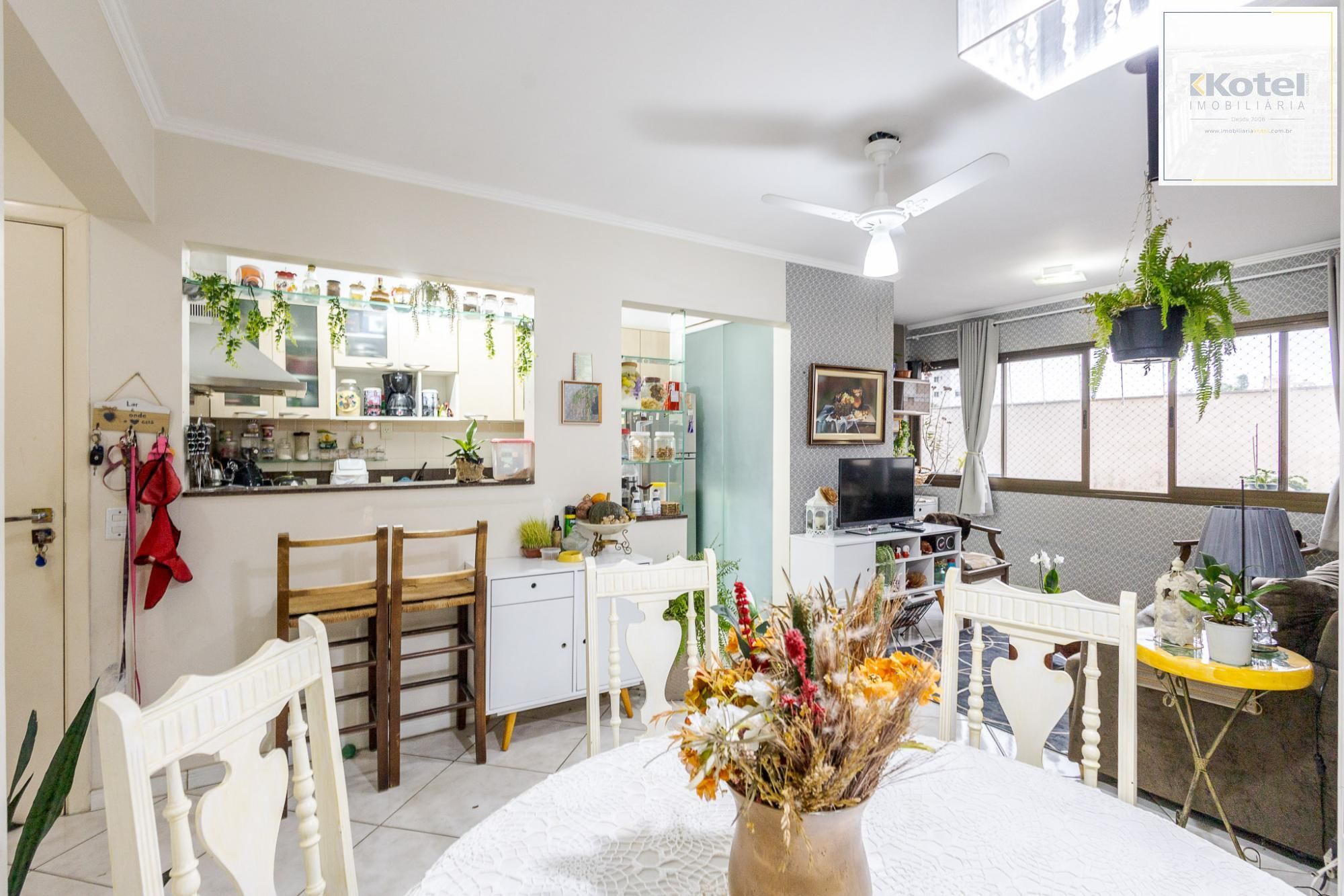 Apartamento de 03 dormitorios com suite, vaga de garagem e infraestrutura completa em Porto Alegre