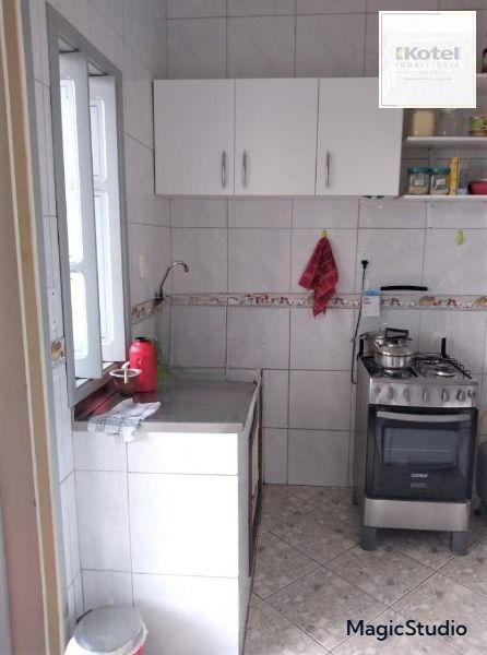Apartamento 02 dormitórios, de frente Menino Deus