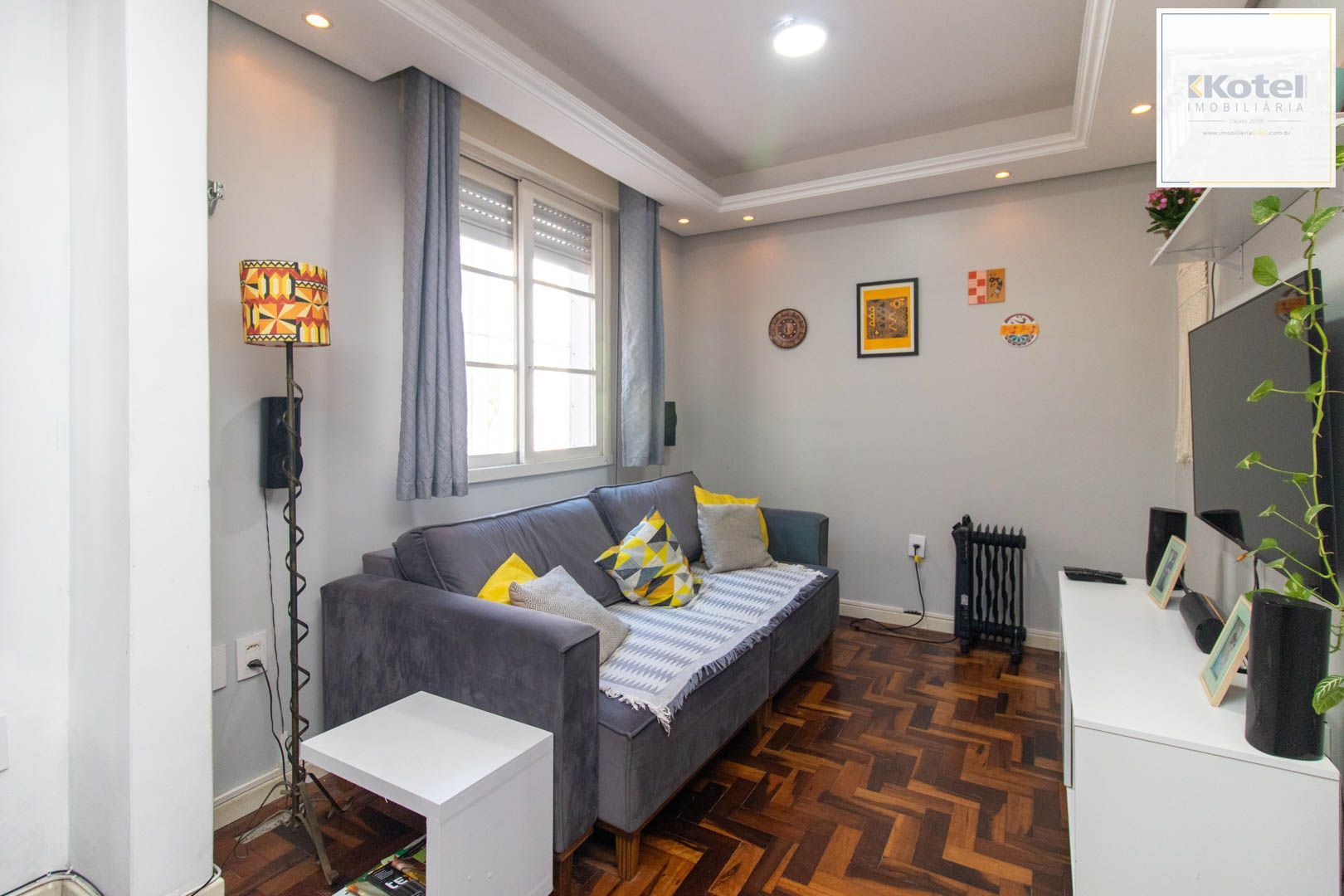 Apartamento com 3 quartos e 77m² à venda em Teresópolis, Porto Alegre. — foto 3