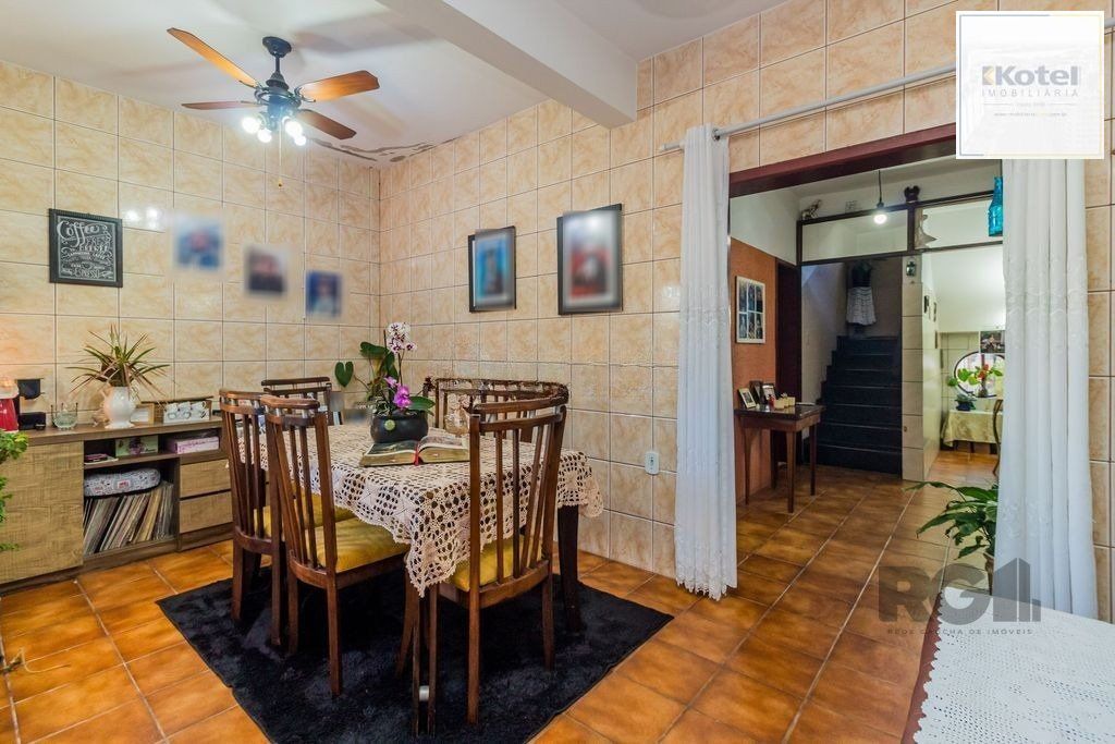Sobrado de 215m² - 4 dormitórios, 5 vagas no bairro Passo das Pedras — foto 5