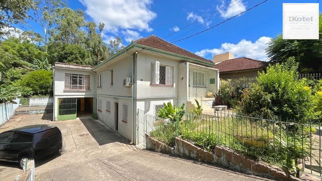 Casa 4 Dormitórios Bairro Teresópolis — foto 2