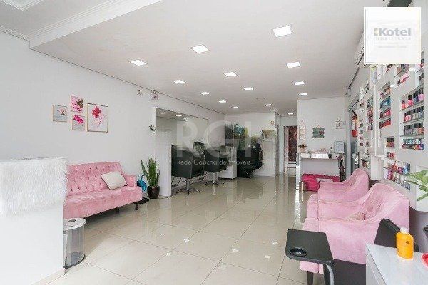 Prédio comercial no Bairro Partenon — foto 3