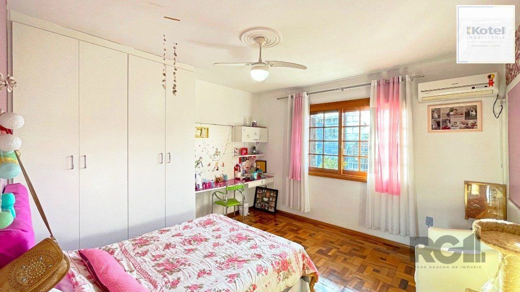 Casa 4 Dormitórios, Piscina,  Bairro Gloria — foto 4