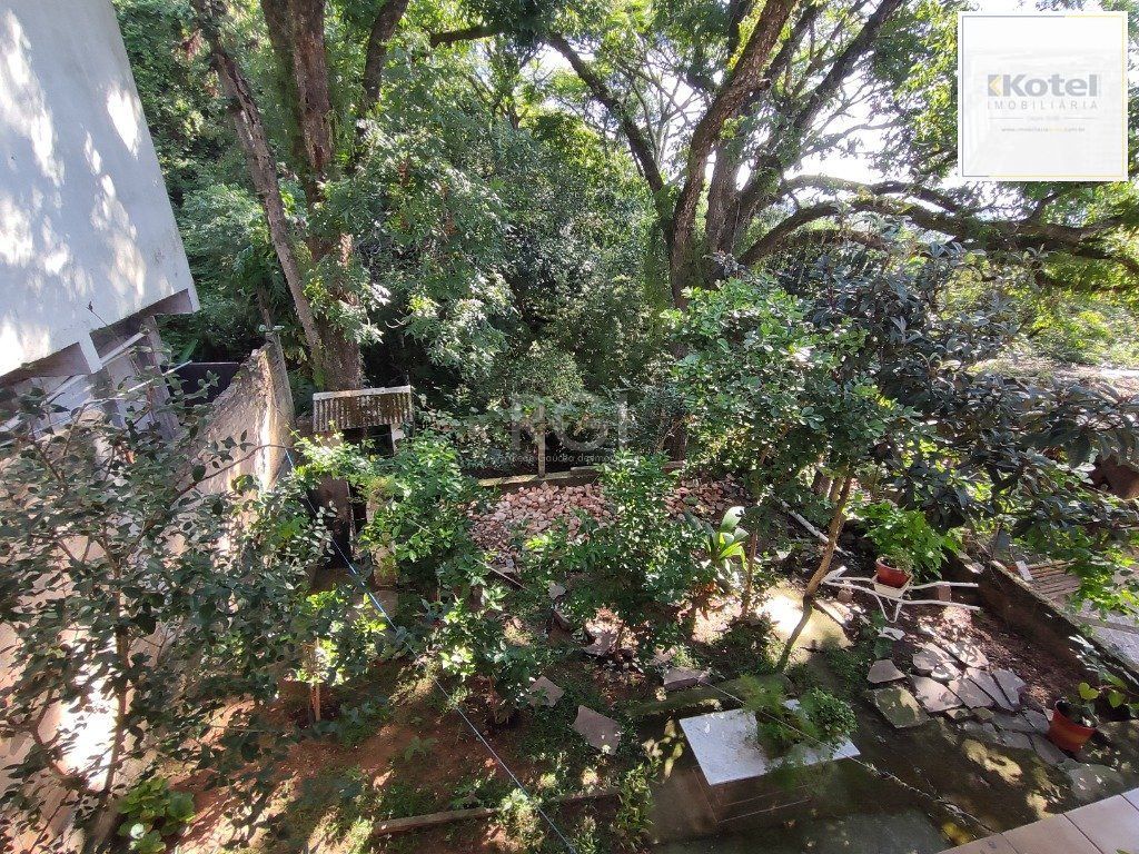 Casa para Venda - 134m², 2 dormitórios, 1 vaga - Nonoai — foto 2