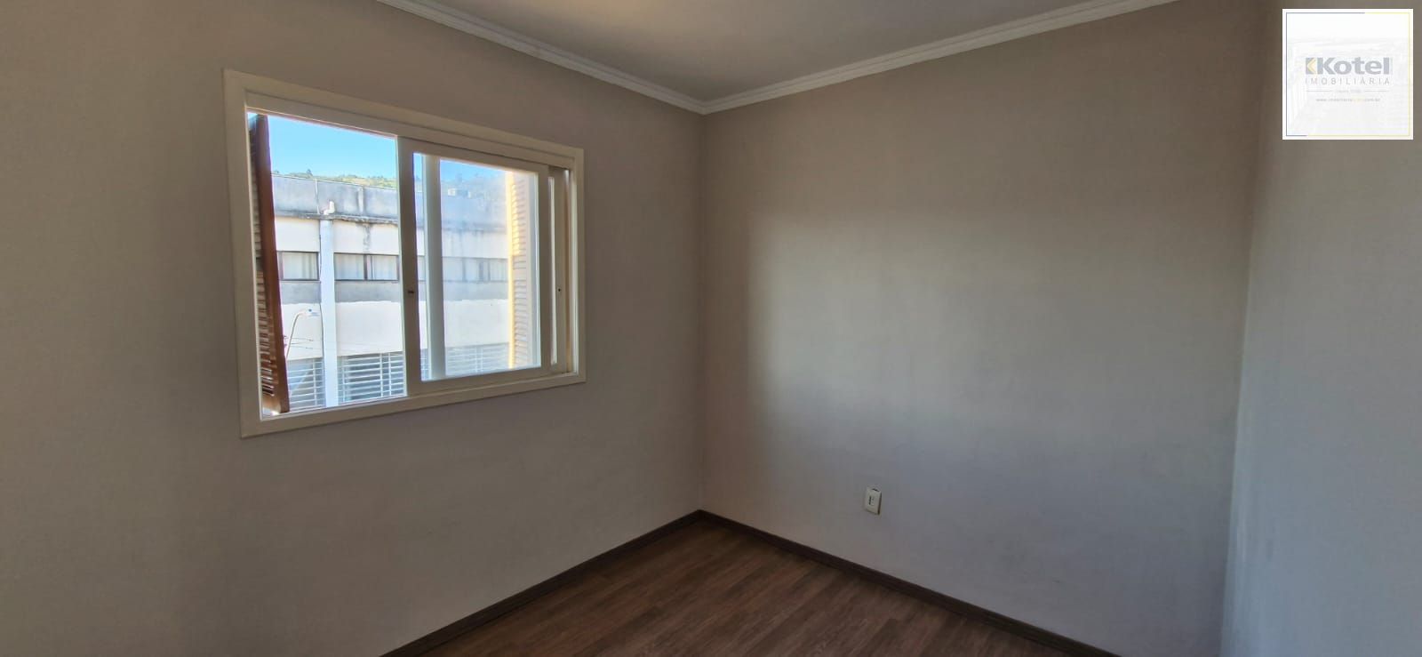 Apartamento de 2 dormitórios reformado no bairro teresopolis