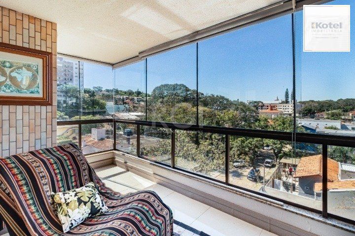 Cobertura para Venda - 350m², 3 dormitórios, sendo 1 suites, 2 vagas - Teresópolis — foto 4