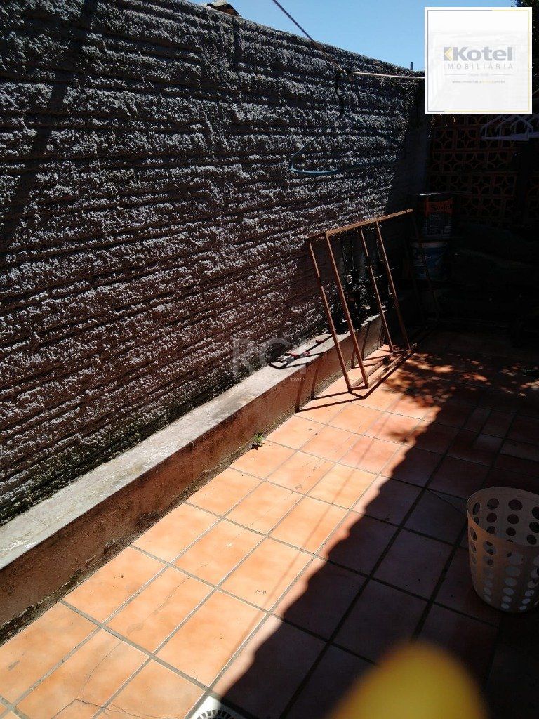 Casa para Venda - 76m², 5 dormitórios, 3 vagas - Santo Antonio — foto 4