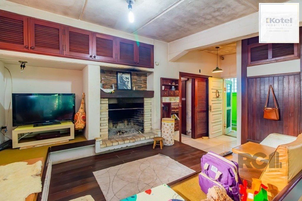 Casa de 4 dormitórios no bairro Belém Novo — foto 2