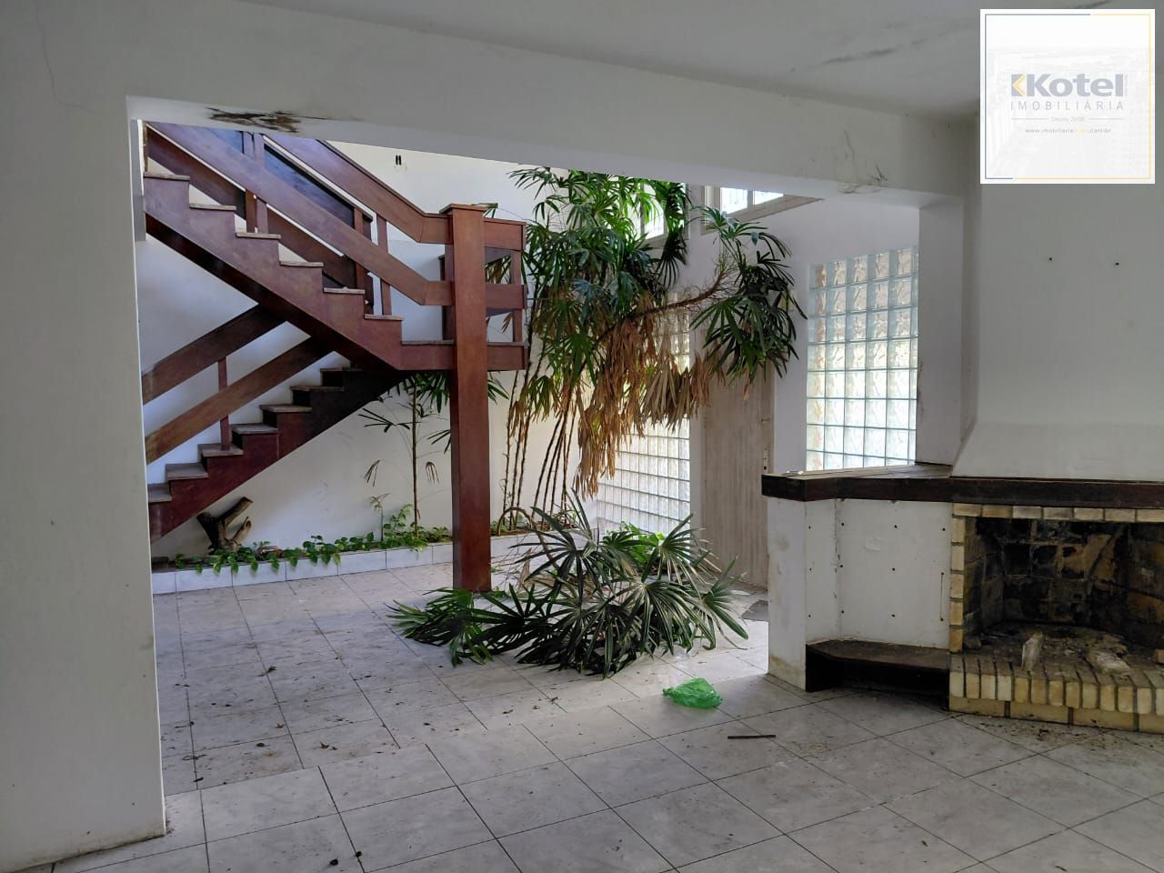 Ampla casa com pátio Bairro Teresópolis — foto 4