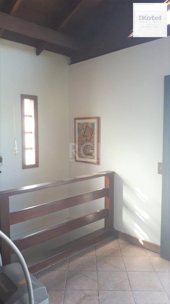 Casa para Venda - 165.65m², 3 dormitórios, sendo 1 suites, 2 vagas - Vila Nova — foto 4