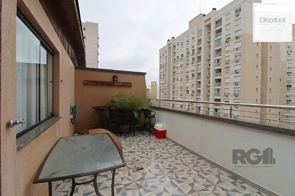 Cobertura à venda com 4 quartos 152 m²