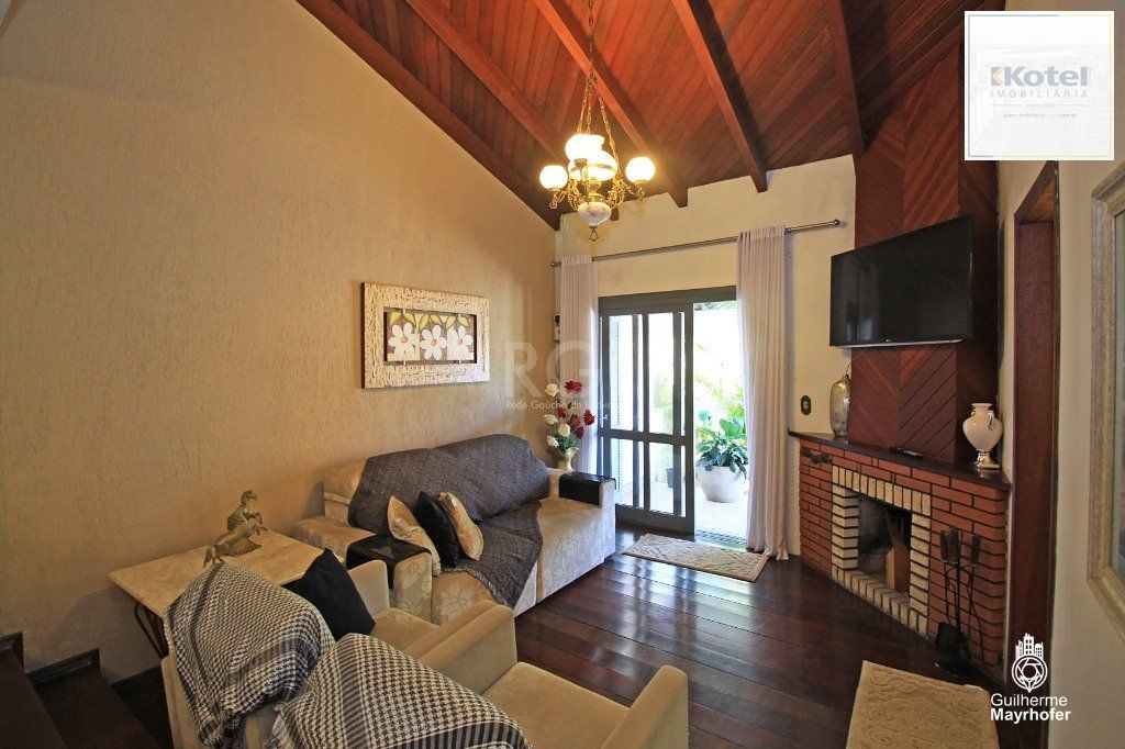 Casa para Venda - 225.36m², 3 dormitórios, sendo 1 suites, 4 vagas - Camaquã — foto 5
