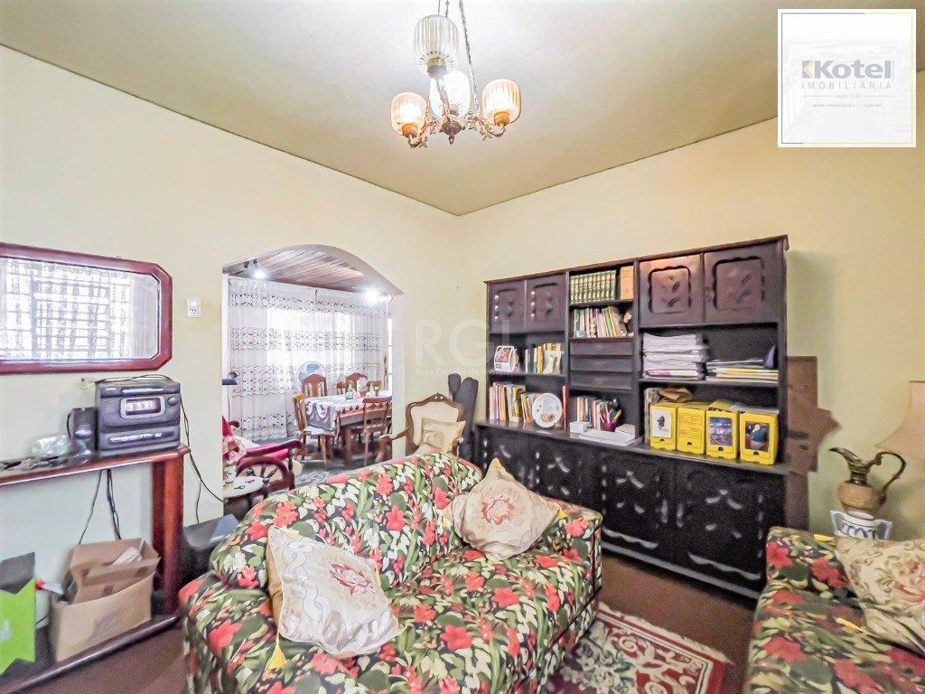 Casa para Venda - 212m², 3 dormitórios, 3 vagas - Azenha — foto 2