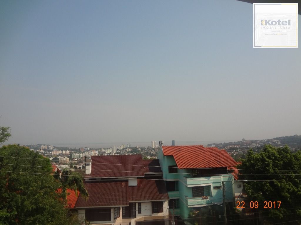 Casa para Venda - 365m², 4 dormitórios, sendo 2 suites, 6 vagas - Nonoai — foto 2