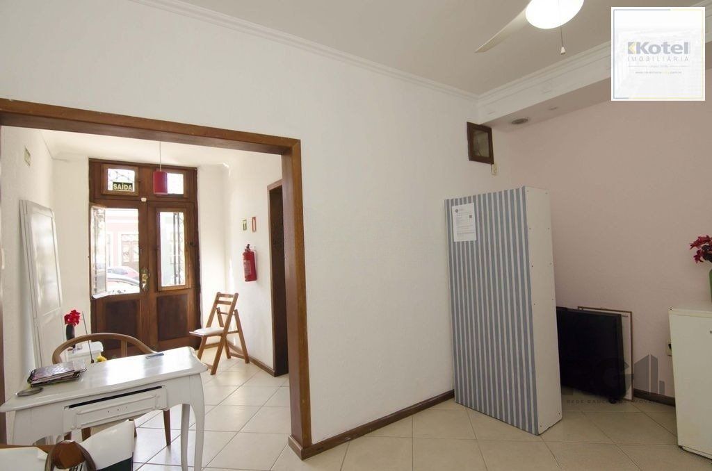 Excelente casa de 116m² com  2 dormitórios no bairro Cidade Baixa. — foto 4
