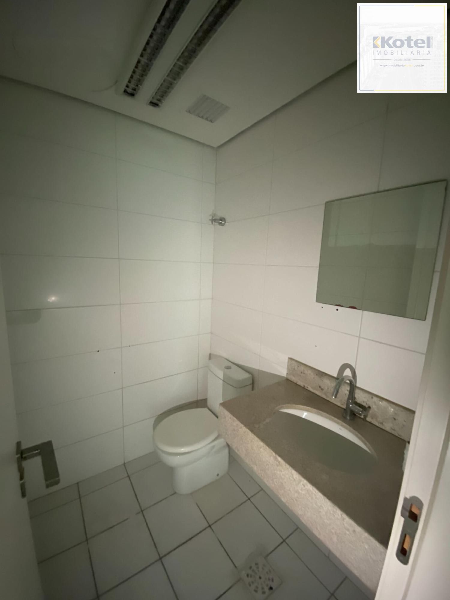 Sala Comercial no Bairro Praia de Belas - Porto Alegre