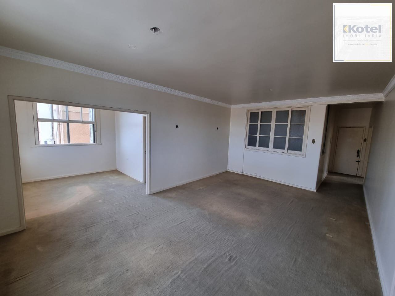 Apartamento com 3 dormitórios no Bairro centro histórico
