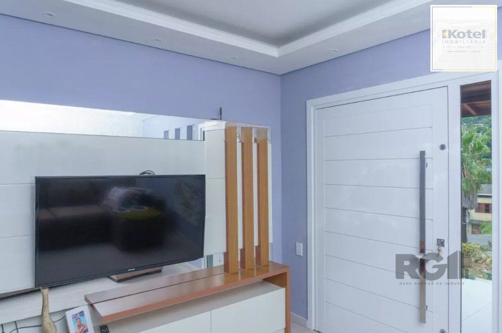 Casa 164m², 3 dormitórios, 3 vagas no bairro Jardim Carvalho