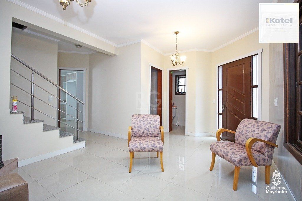 Casa para Venda - 246m², 3 dormitórios, sendo 2 suites, 3 vagas - Vila Ipiranga — foto 3