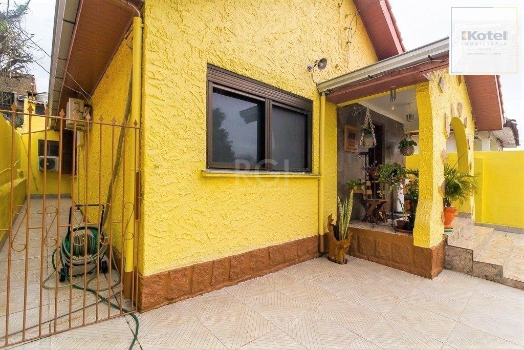 Casa para Venda - 148m², 2 dormitórios, 1 vaga - Partenon — foto 3
