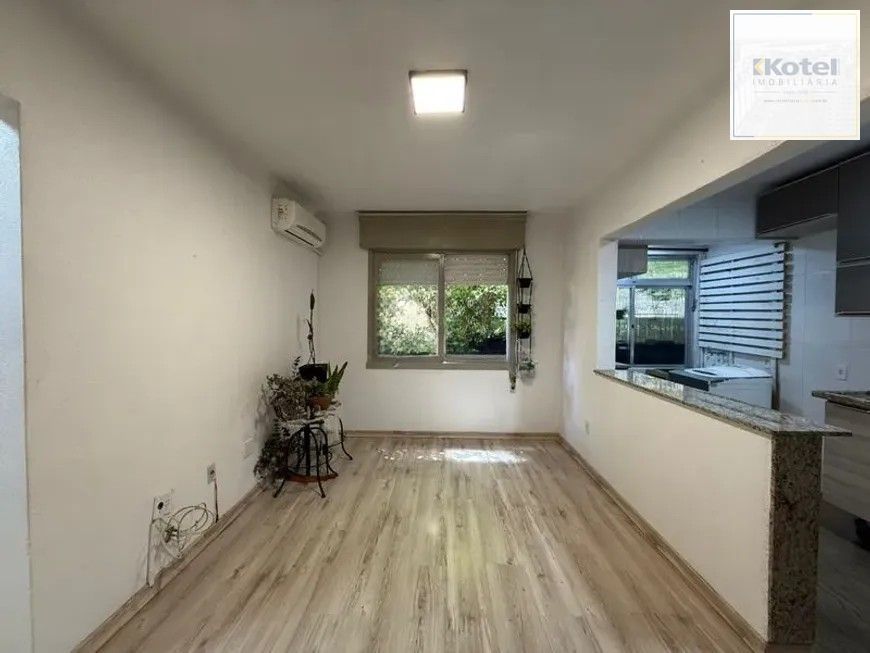 Apartamento 1 dormitório no bairro Jardim do Salso em Porto Alegre para Alugar e Venda