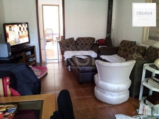 Casa para Venda - 80m², 3 dormitórios, sendo 1 suites, 2 vagas - Teresópolis — foto 3
