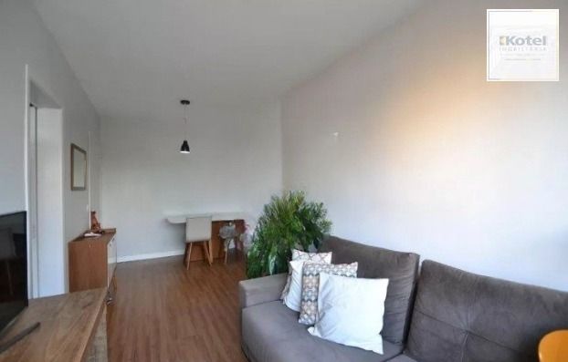 Apartamento com 2 quartos, 1 vaga e 58m² no bairro Menino Deus