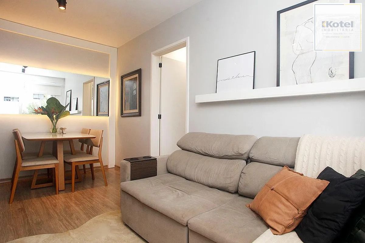 Apartamento de 02 dormitorios no bairro Santana