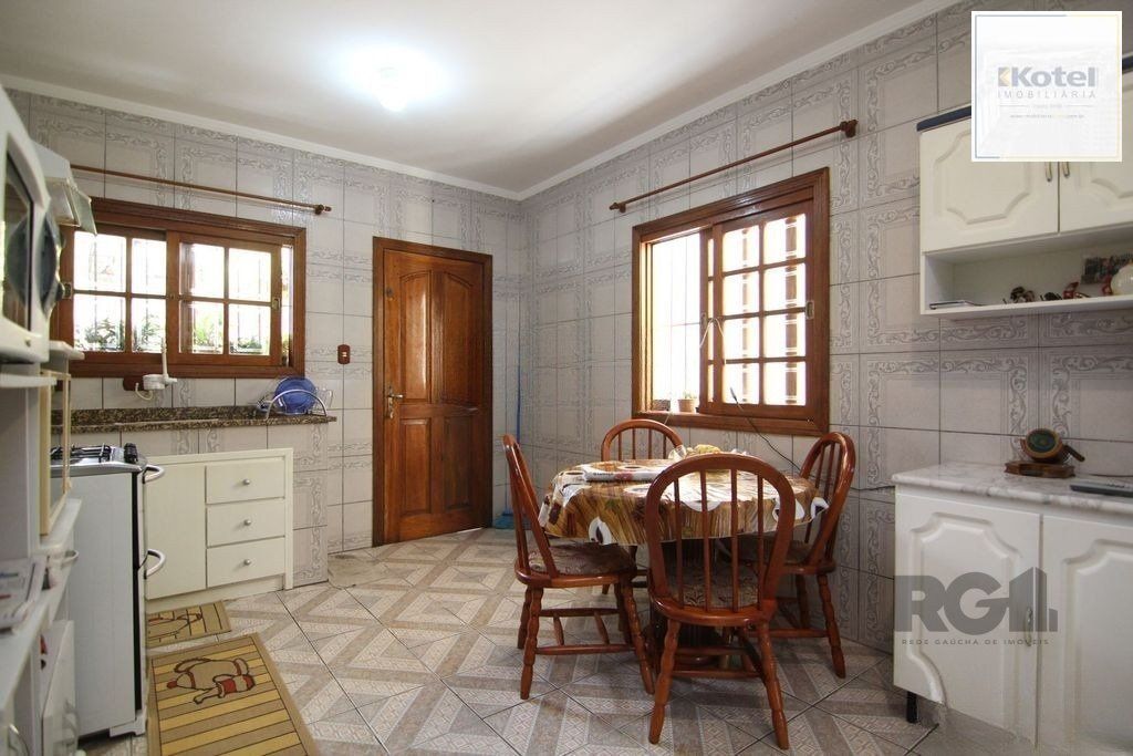 Casa de 2 dormitórios, no bairro Partenon — foto 4
