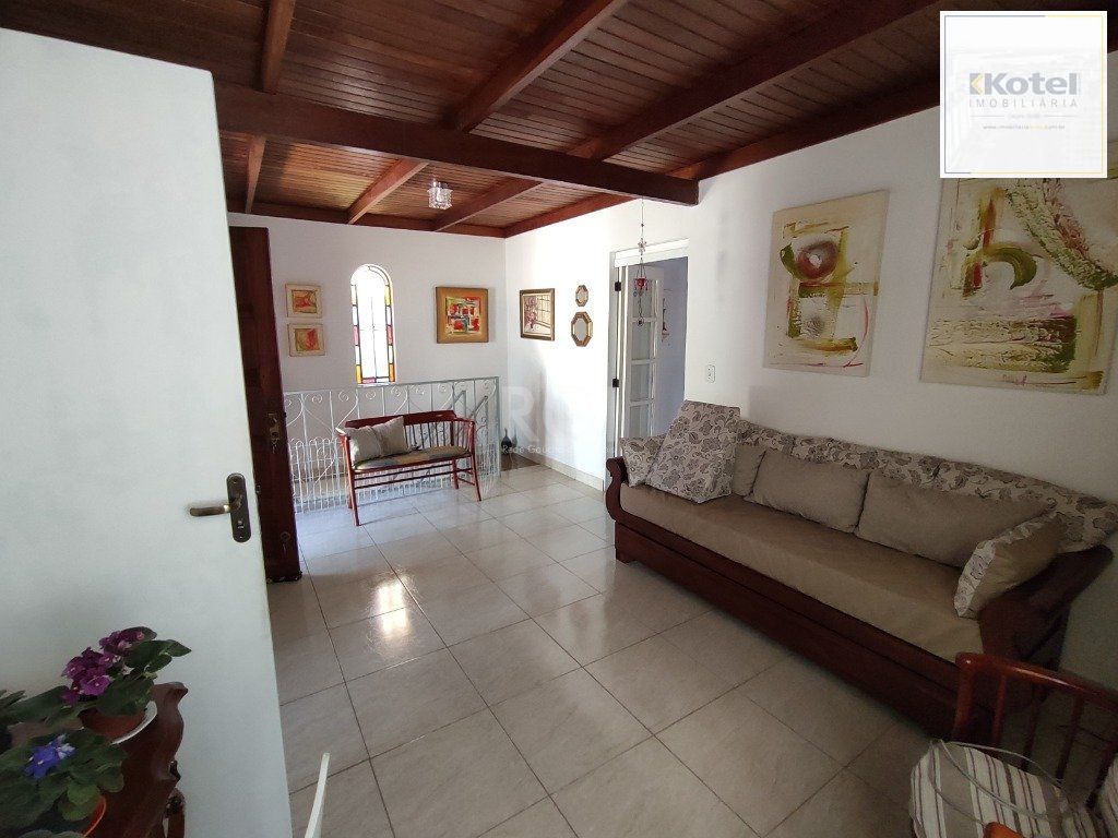 Casa para Venda - 142.8m², 4 dormitórios, 5 vagas - Teresópolis — foto 4