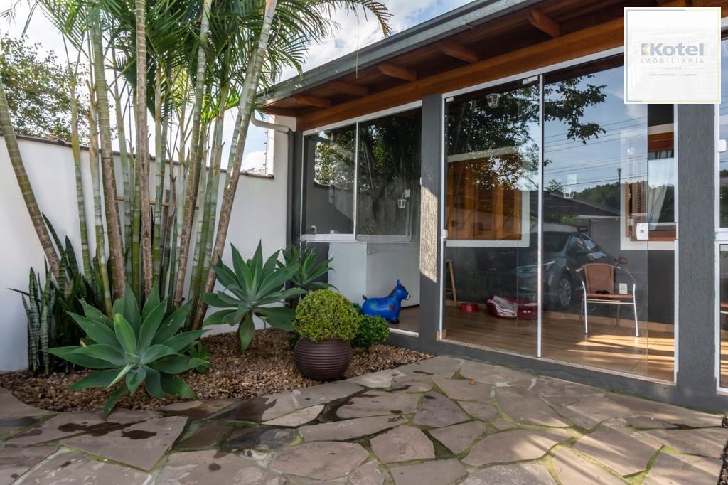 Casa de 2 dormitórios à venda no Bairro na Lomba do Pinheiro - Porto Alegre — foto 4