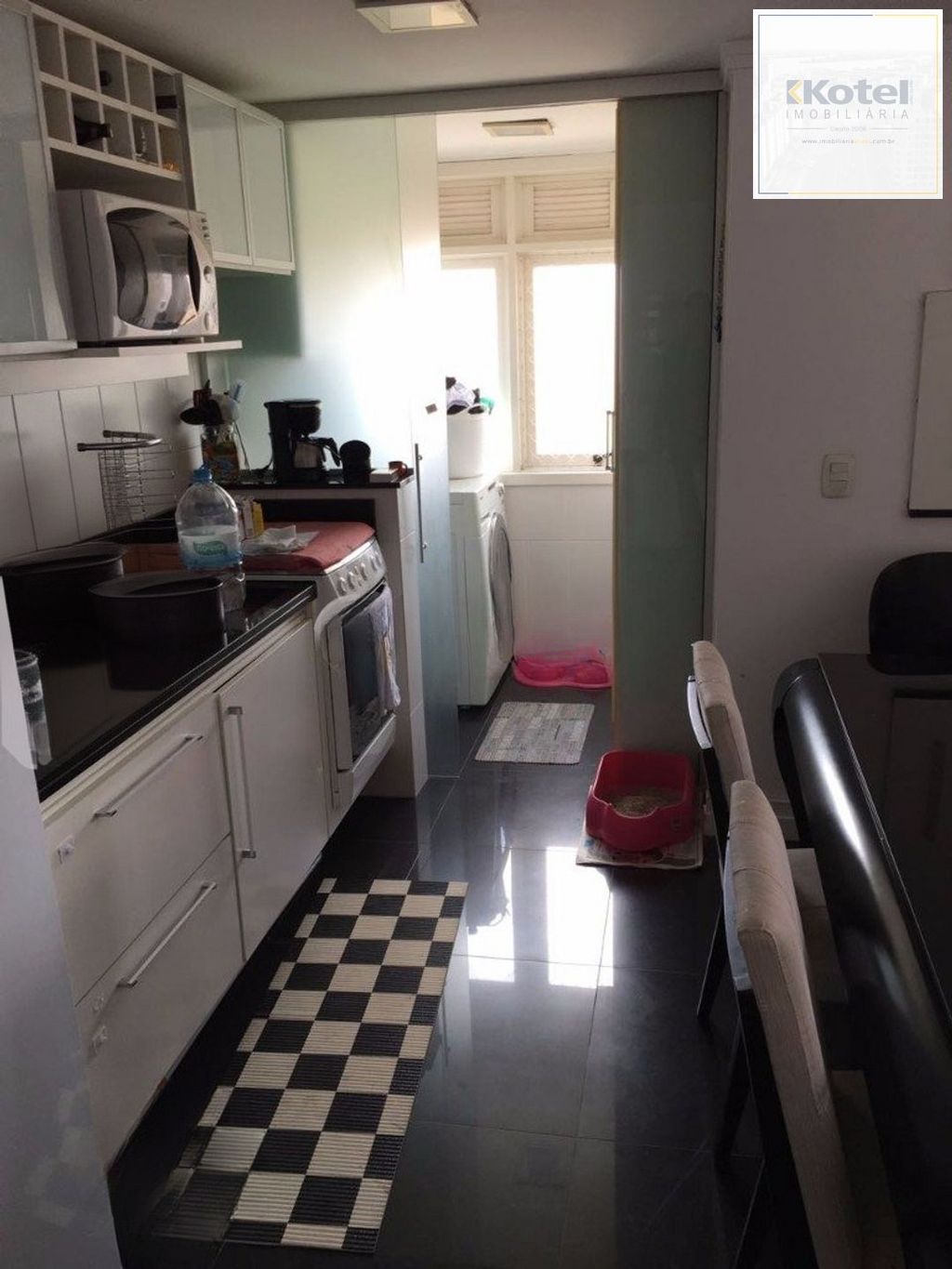 Apartamento de 3 dormitórios à venda no Bairro Jardim Sabará - Porto Alegre