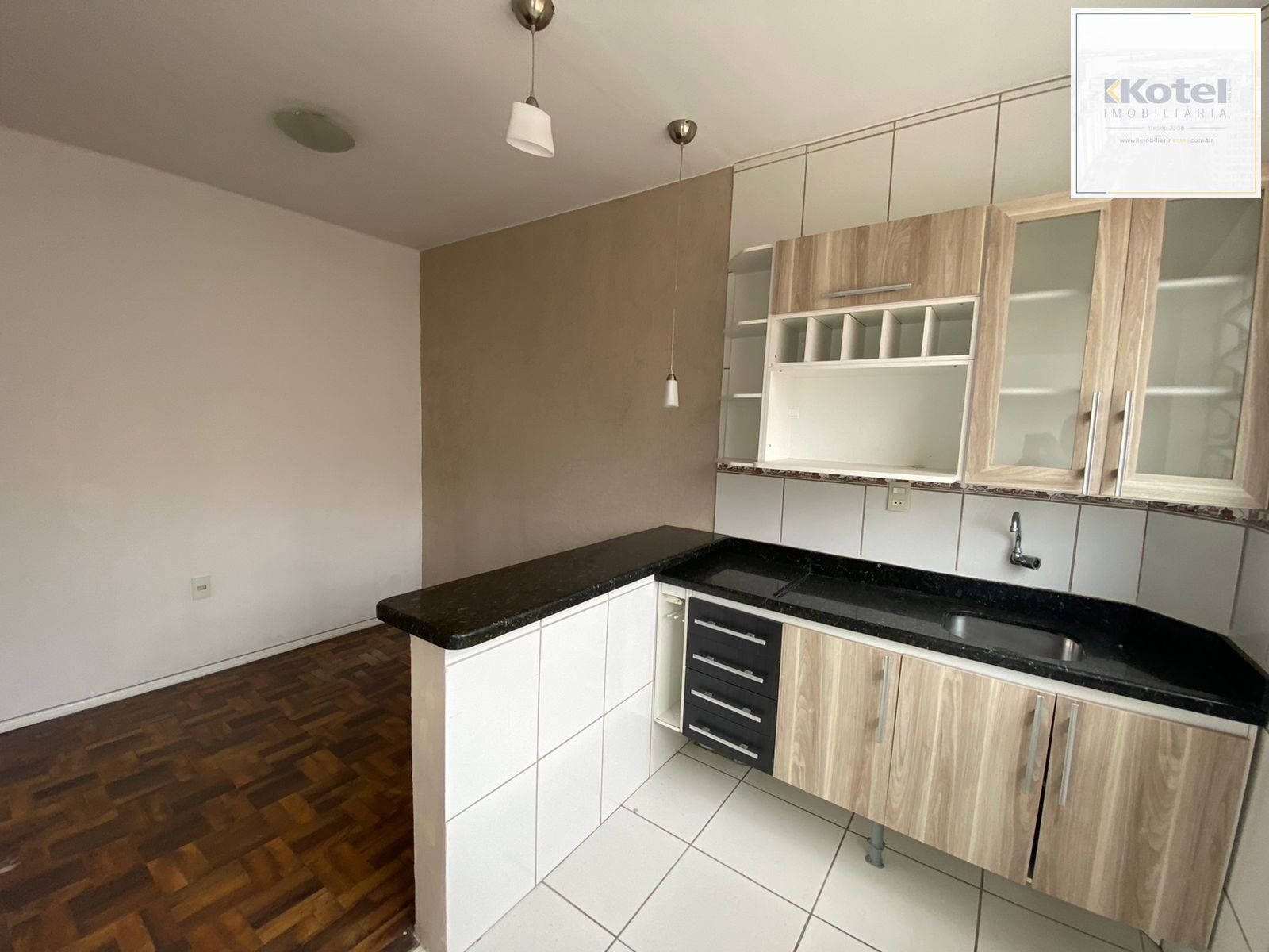 Apartamento de 1 dormitório á venda no Bairro Menino Deus. — foto 5