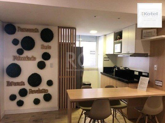 Apartamento 73m²  - mobiliado, 3 dormitórios e 1 suíte no Centro Histórico