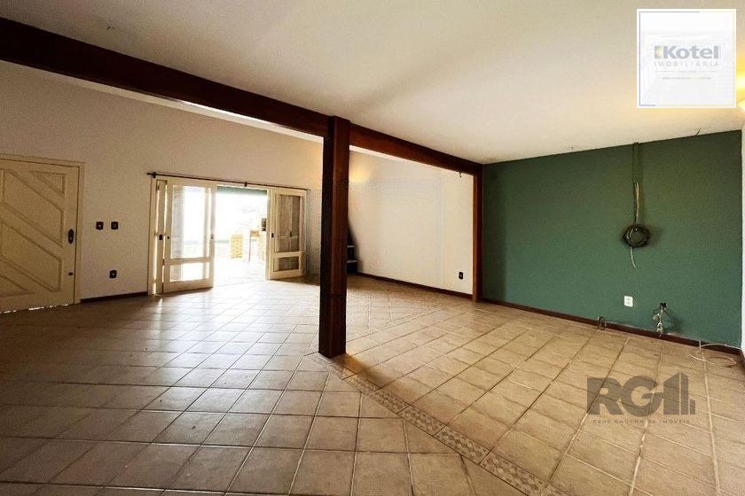 Casa de 200m² - 4 dormitórios, 4 vagas no bairro Espírito Santo — foto 2