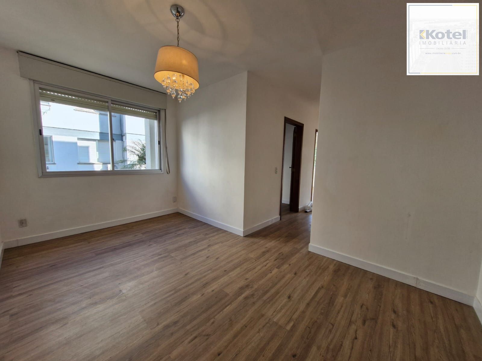 Apartamento 3 dormitórios na rua Corronel Massot, Cristal. — foto 2