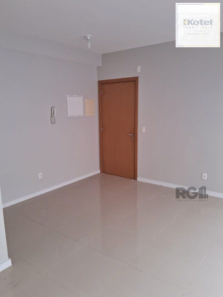 Sala Comercial à venda, 22m², Petrópolis - Porto Alegre — foto 2