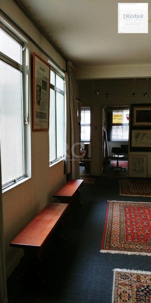 Sala comercial para Venda - 78.34m², 2 ambientes, Centro
