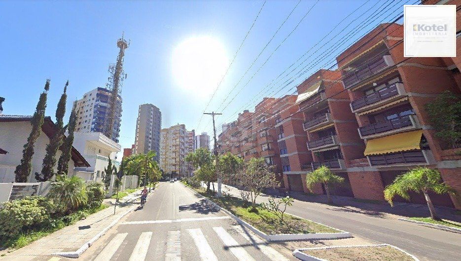 Apartamento para Venda - 92.82m², 2 dormitórios, sendo 2 suites, 1 vaga - Centro