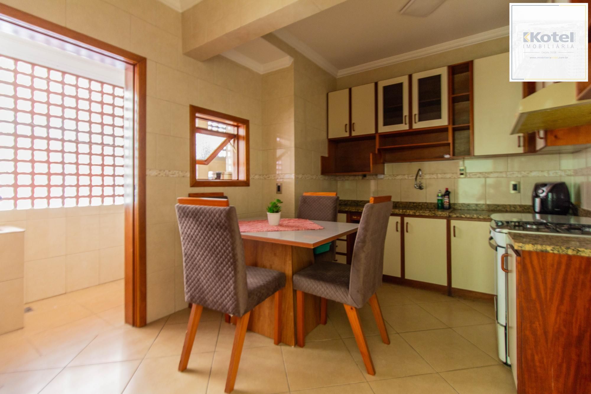 Apartamento de 2 dormitórios no bairro Centro Histórico - Porto Alegre